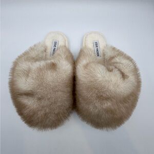 Steve Madden “Poof” Cream Women's Slippers